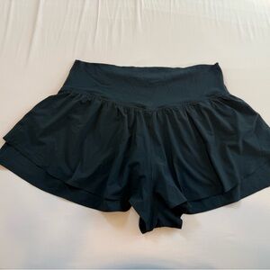 Aerie Offline Ruffle Shorts Black XXL